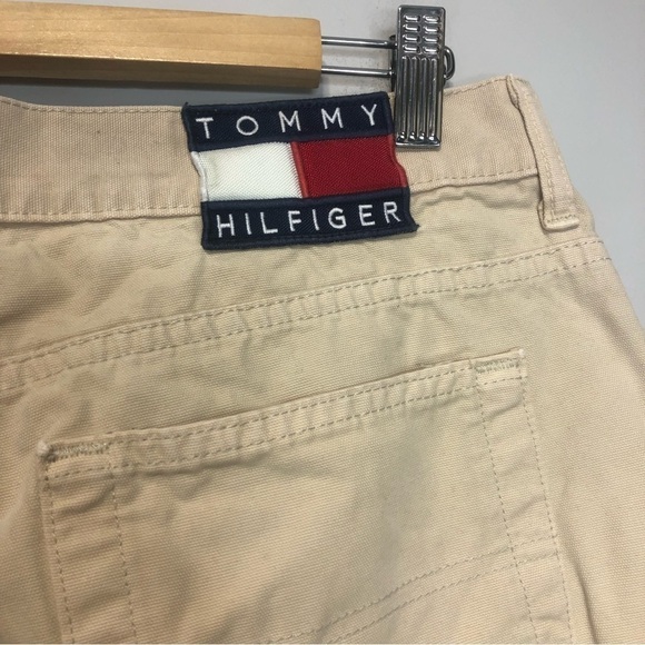 Vintage Tommy Hilfiger Freedom Shorts, Tan, size 36 - Picture 7 of 8